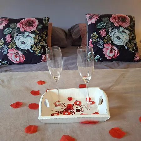 Caprice D'epices Bed and Breakfast 3*