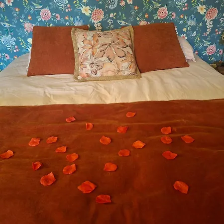 Caprice D'epices Bed & Breakfast 3*